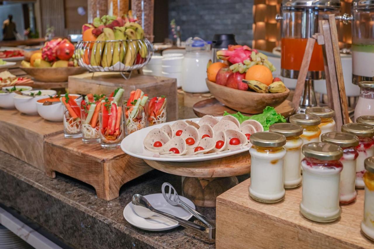 Regenta Dehradun By Royal Orchid Hotels Limited Экстерьер фото