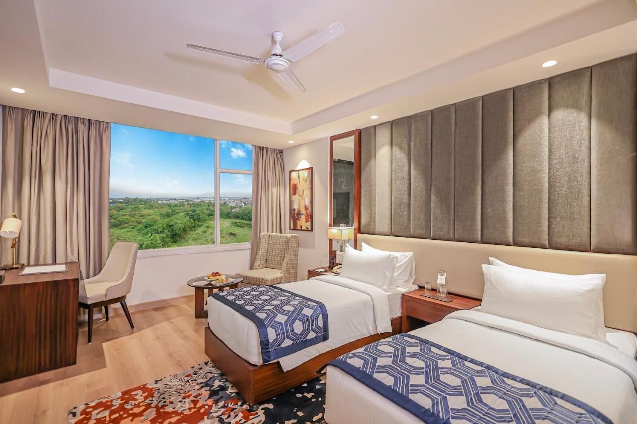 Regenta Dehradun By Royal Orchid Hotels Limited Экстерьер фото