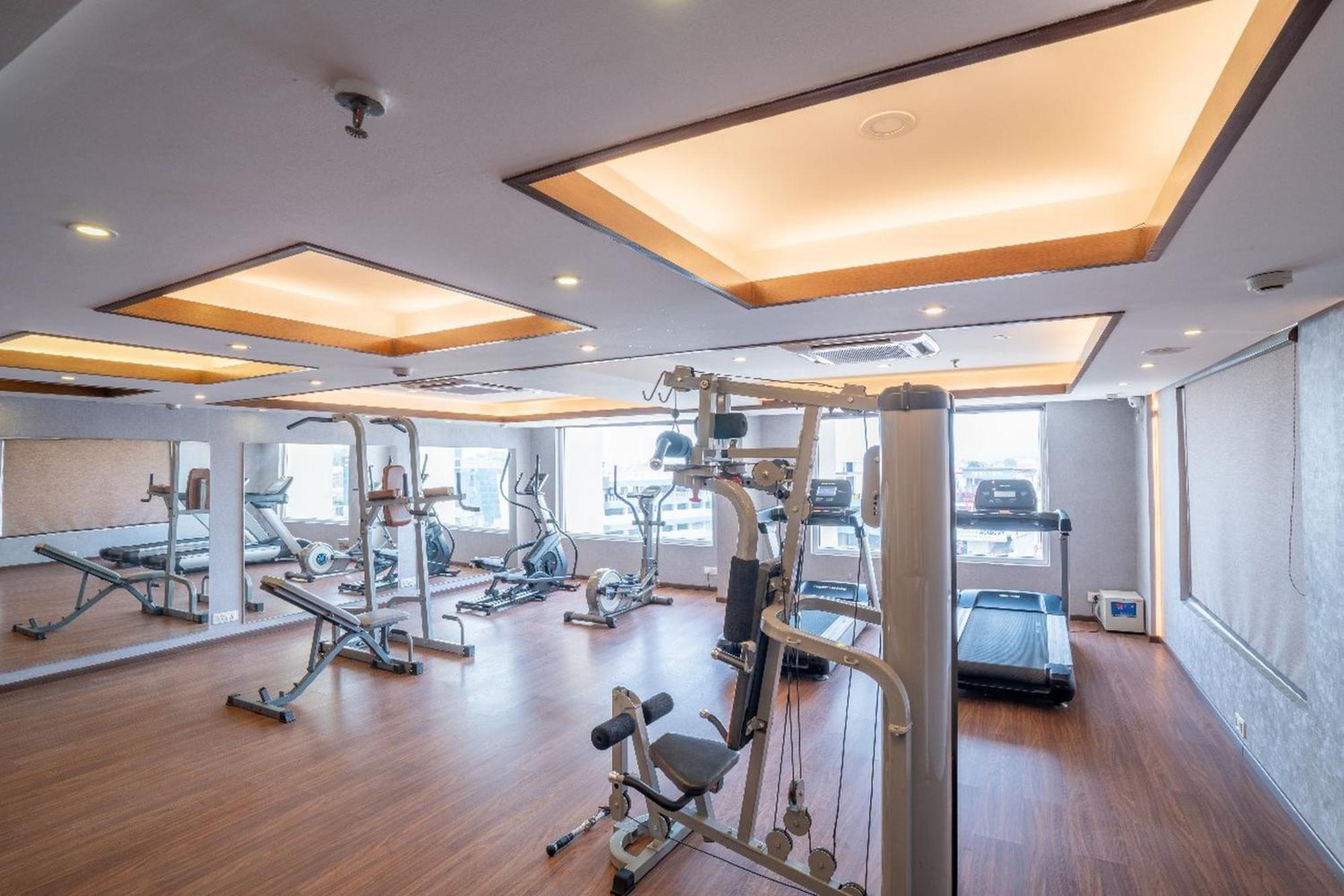 Regenta Dehradun By Royal Orchid Hotels Limited Экстерьер фото